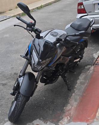 BAJAJ DOMINAR NS200 BAJAJ DOMINAR NS200